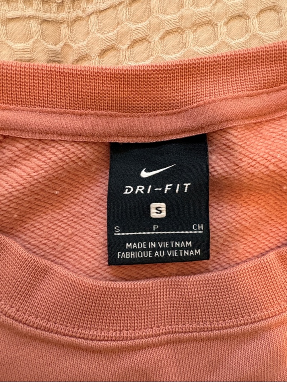 Nike Women's Small Dusty Rose Cropped Crew Sweatshirt with White Swoosh - Picture 2 of 7